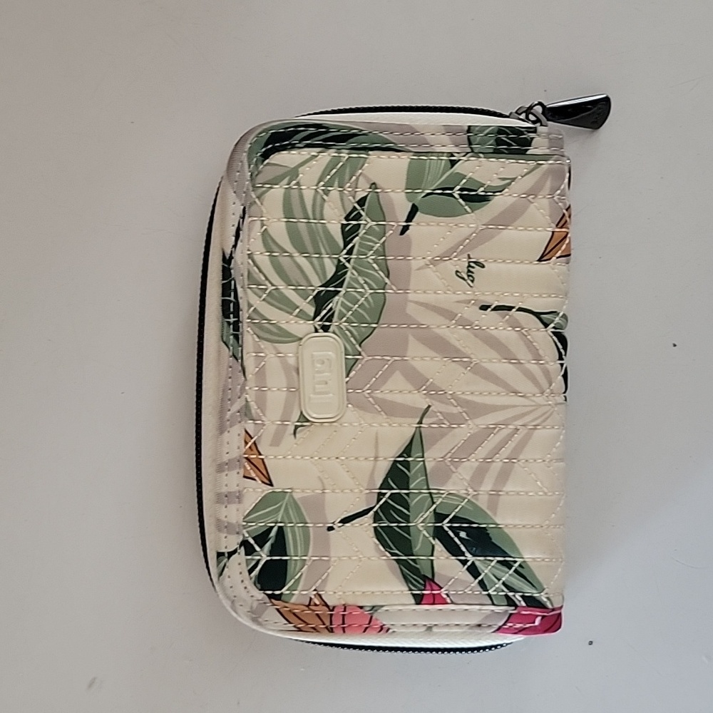 🦜🪴Lug Rodeo RFID Blocking Floral tropical Print Wallet